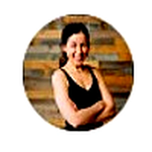  Katie Thomas 5-star review praising Neon Stock’s responsive team and flexible service.